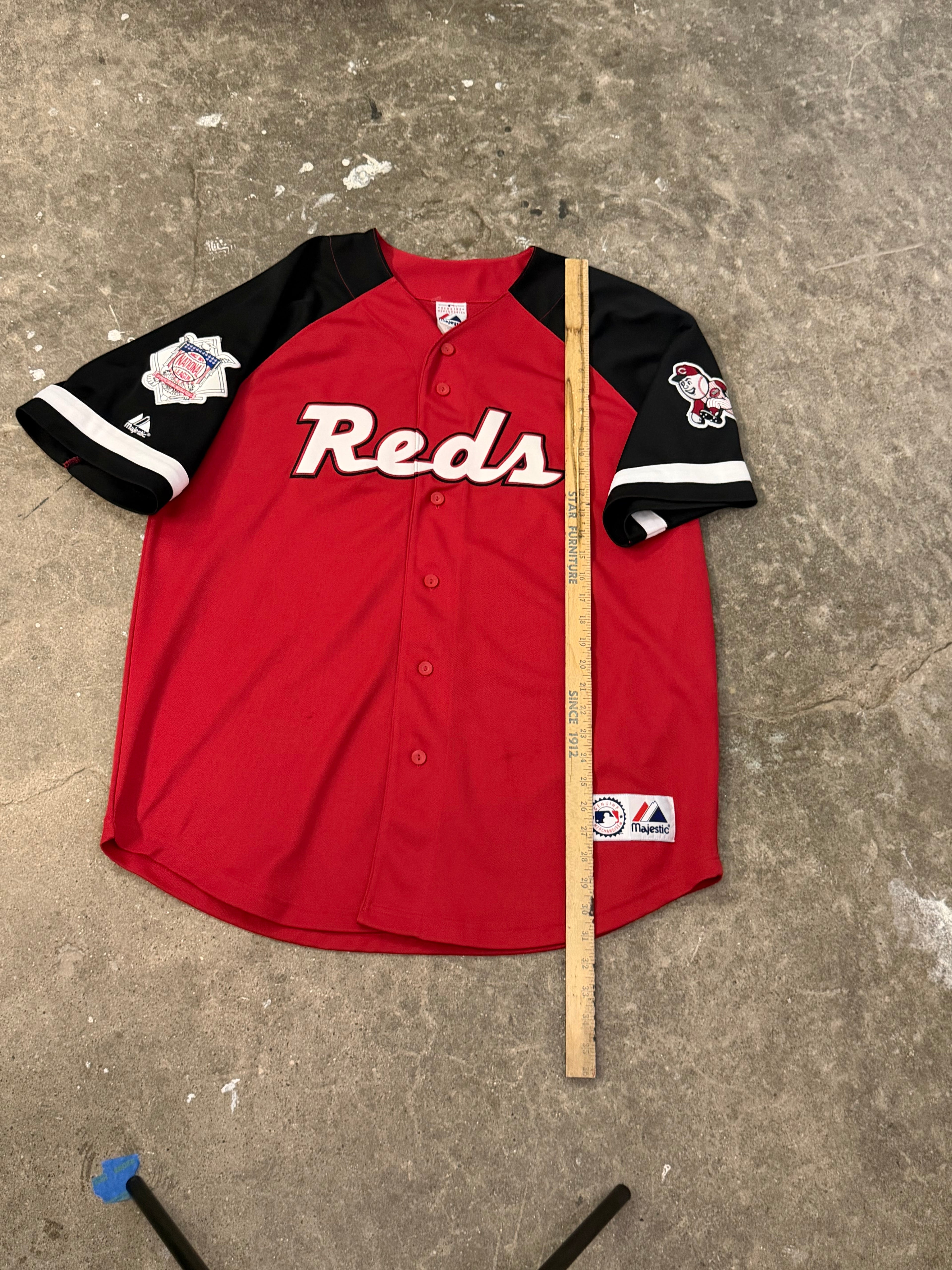 Cincinnati Reds Jersey